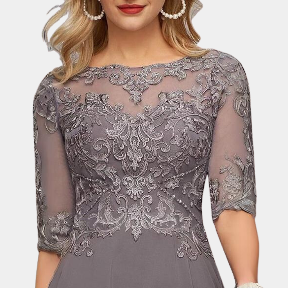 Robe de soirée élégante en dentelle – charme raffiné pour vos occasions spéciales