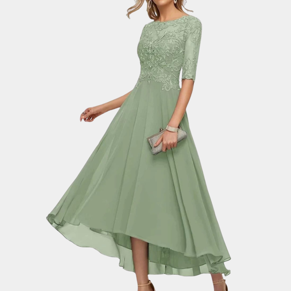 Robe de soirée élégante en dentelle – charme raffiné pour vos occasions spéciales