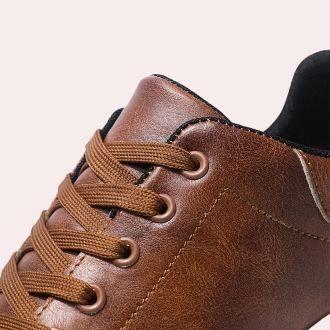 Baskets pour homme automne élégantes durables en simili cuir avec semelle blanche Arno
