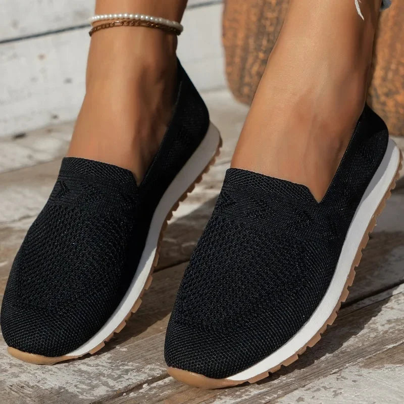 Mocassins femme à enfiler – élégance sobre et confort ergonomique