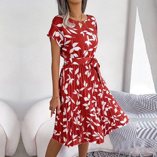Amandine – Robe midi plissée à manches courtes avec ceinture à nouer femme