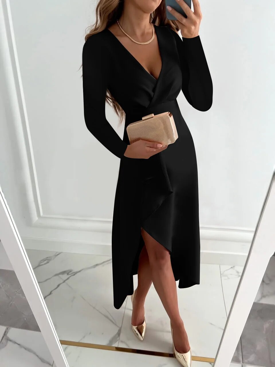 Chloé – Robe midi à col en V avec fente femme