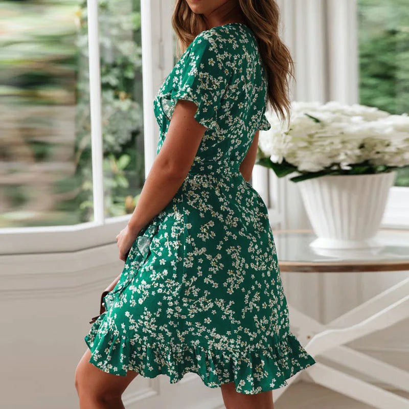 Capucine – Robe mini évasée à volants fleurie