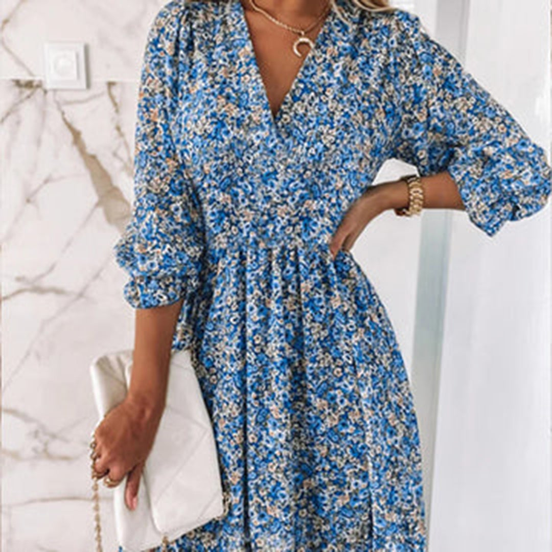 Robe midi d'été à col V et manches courtes – élégance fraîche pour les journées ensoleillées