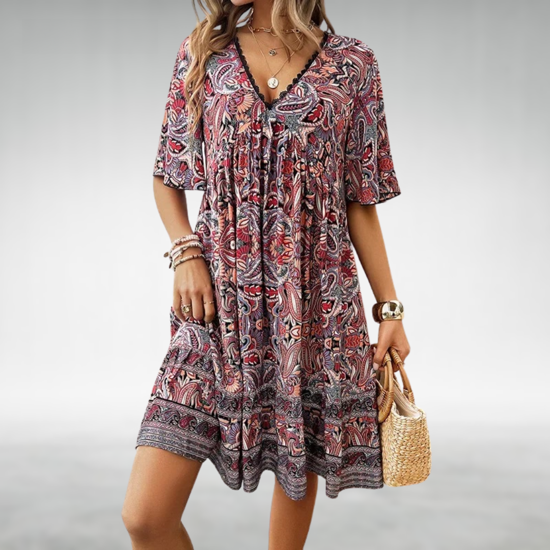 Robe courte bohème à décolleté en V et motif ethnique