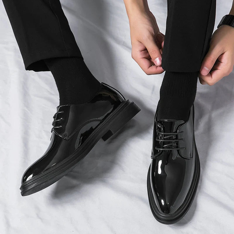 Florian – Chaussures Derby habillées en cuir verni noir homme