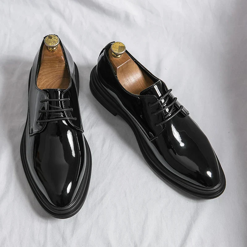 Florian – Chaussures Derby habillées en cuir verni noir homme
