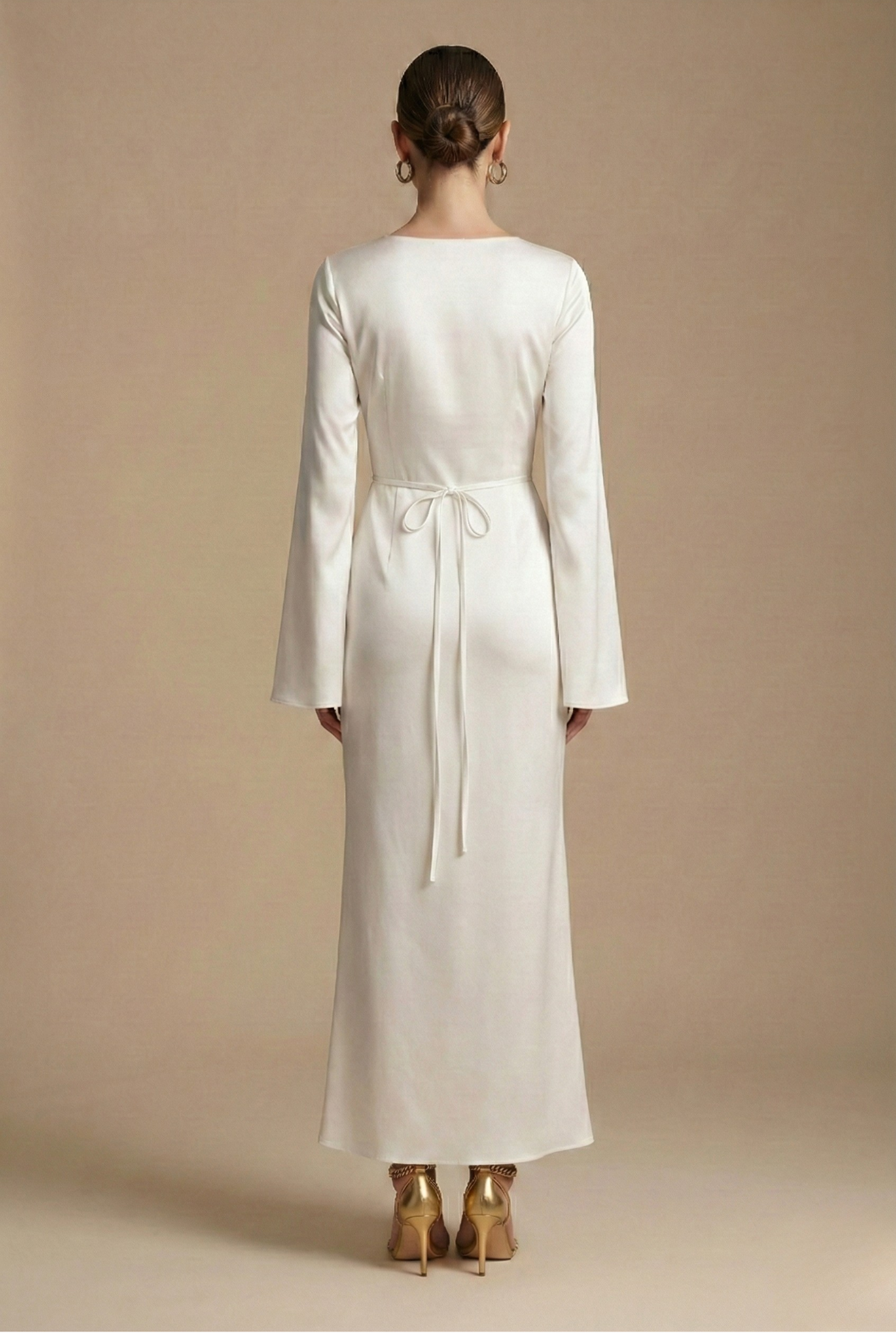 Apolline – Robe maxi à manches longues avec col rond et taille nouée femme