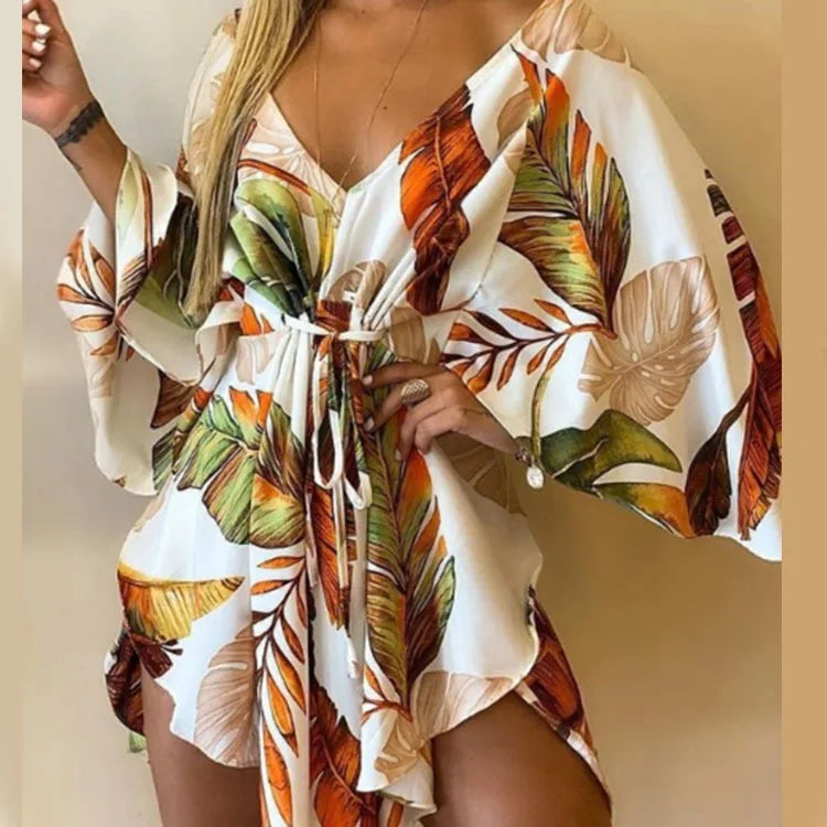 Émilie – Robe courte bohème fleurie à ruches