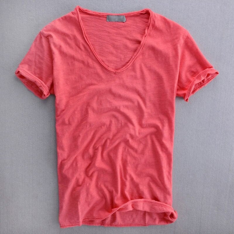 T-shirt col V homme coupe slim léger pour l'été