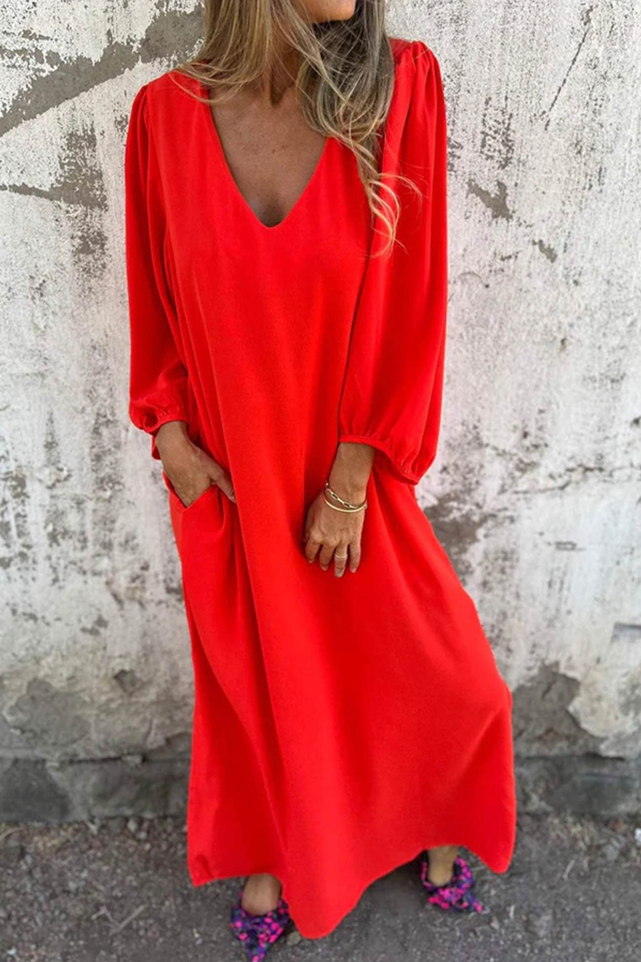 Elena – Robe Maxi à Col V et Manches Lanternes