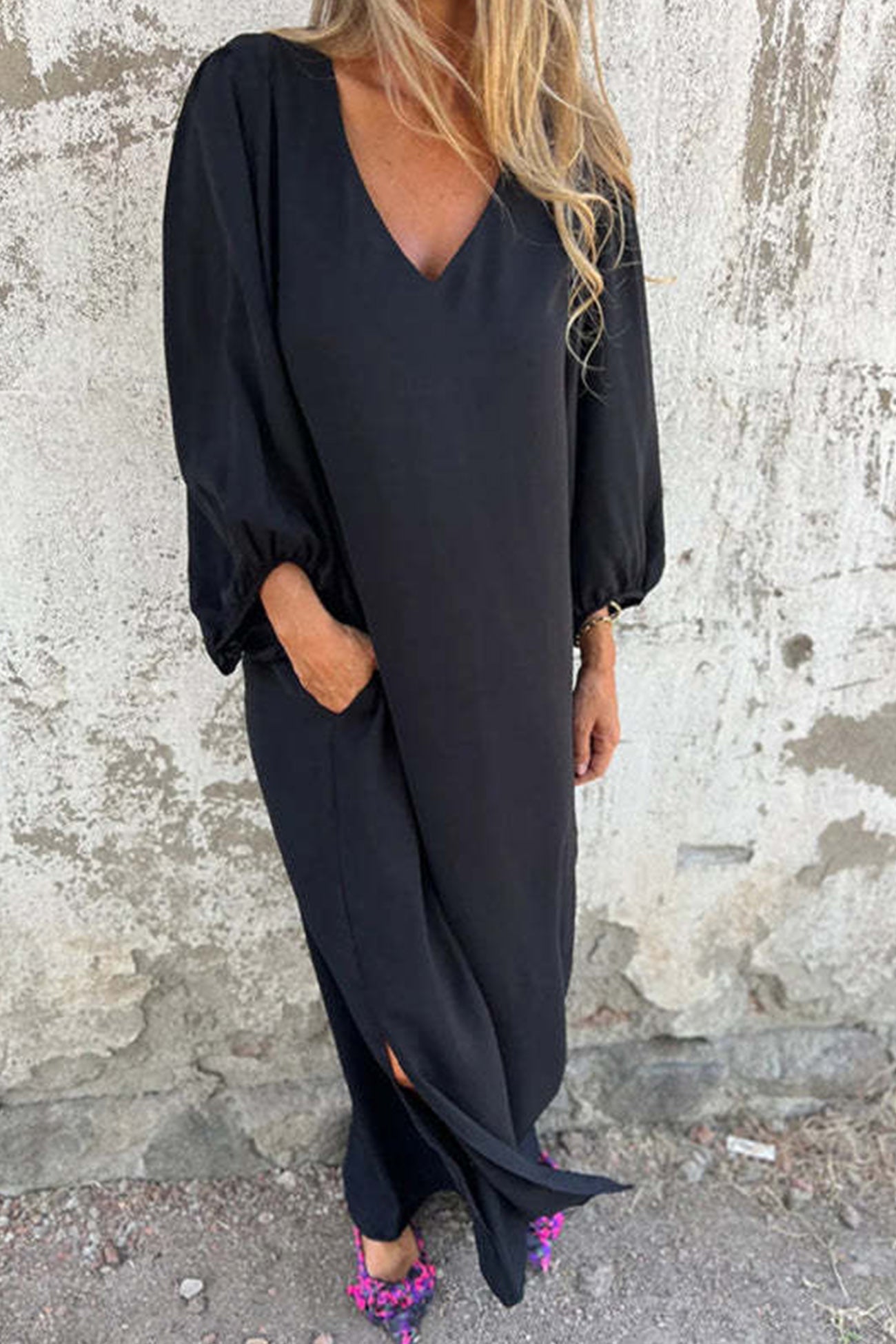 Elena – Robe Maxi à Col V et Manches Lanternes