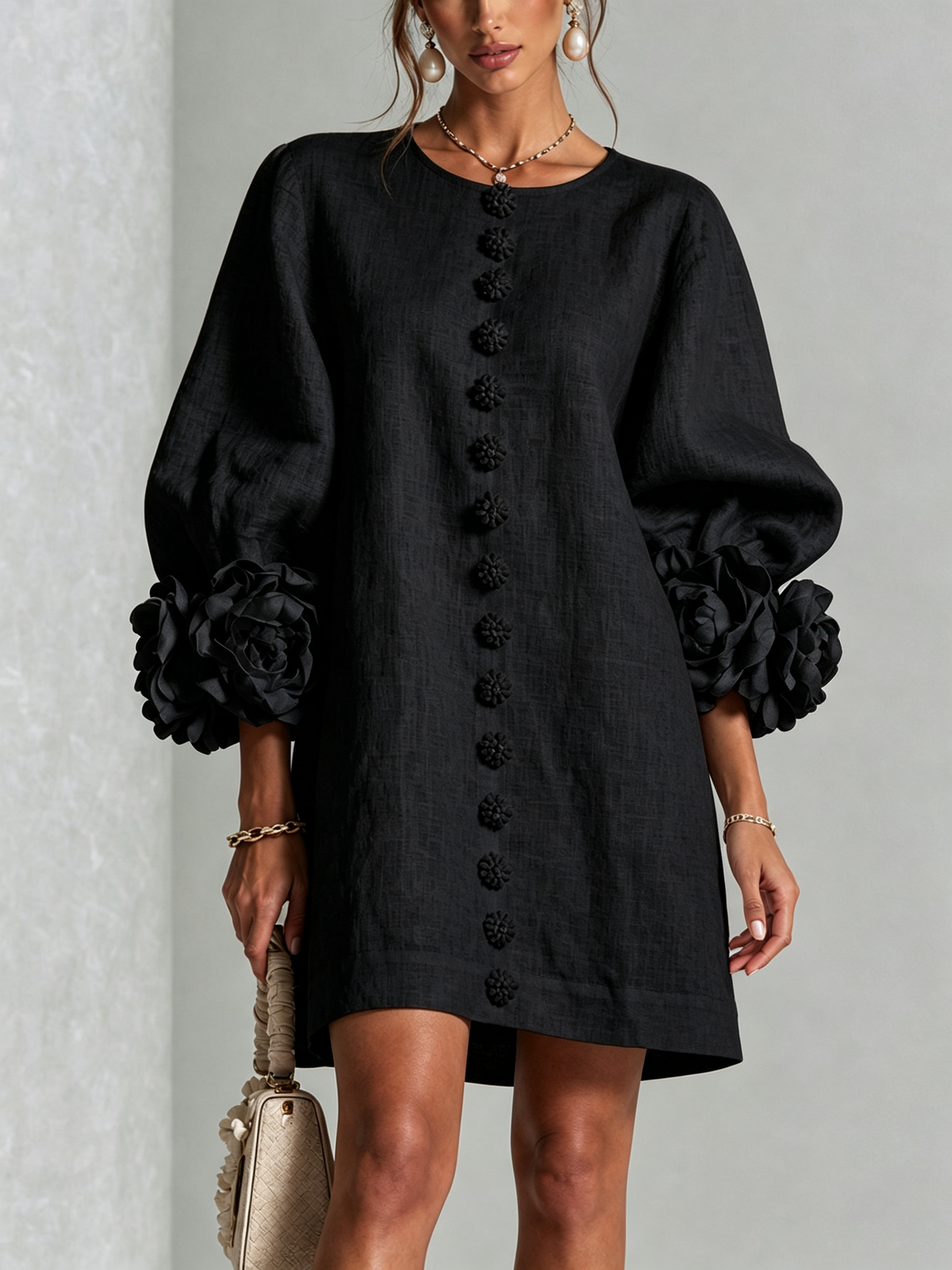 Robe élégante trapèze courte boutonnée à manches bouffantes