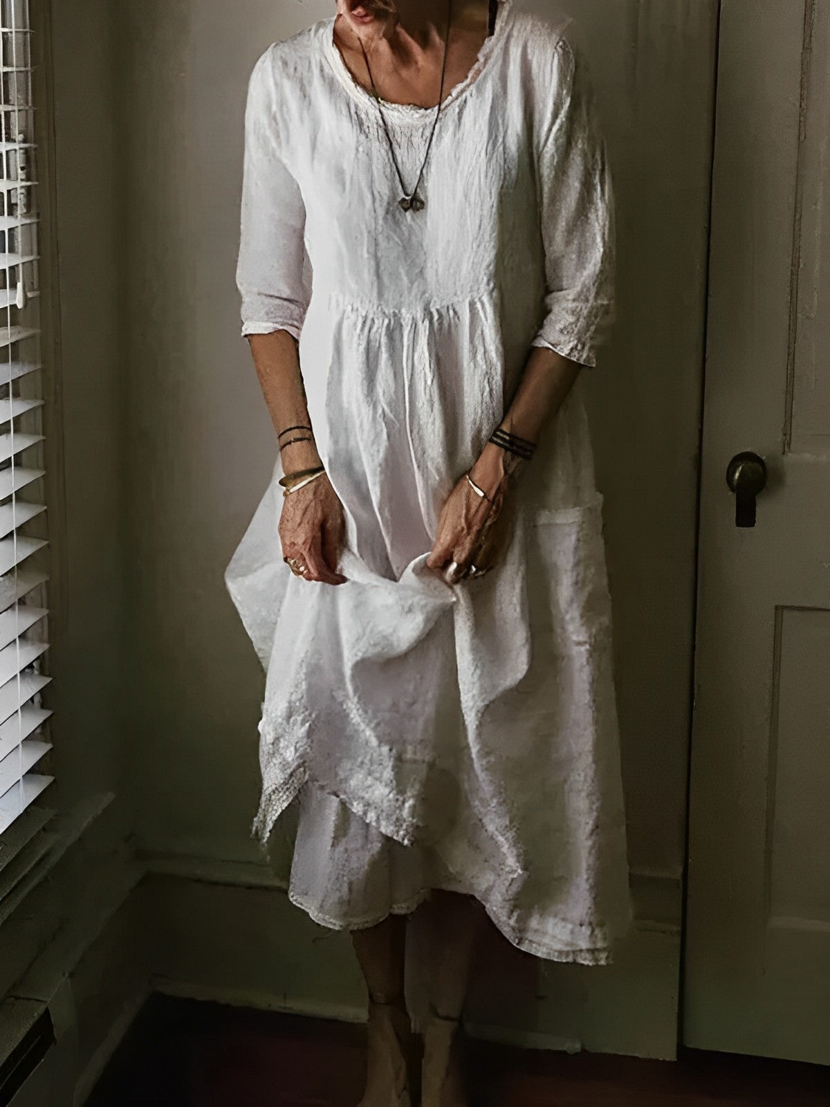 Robe en Lin Mélangé à Manches 3/4 – Élégance Naturelle et Confort Léger au Quotidien