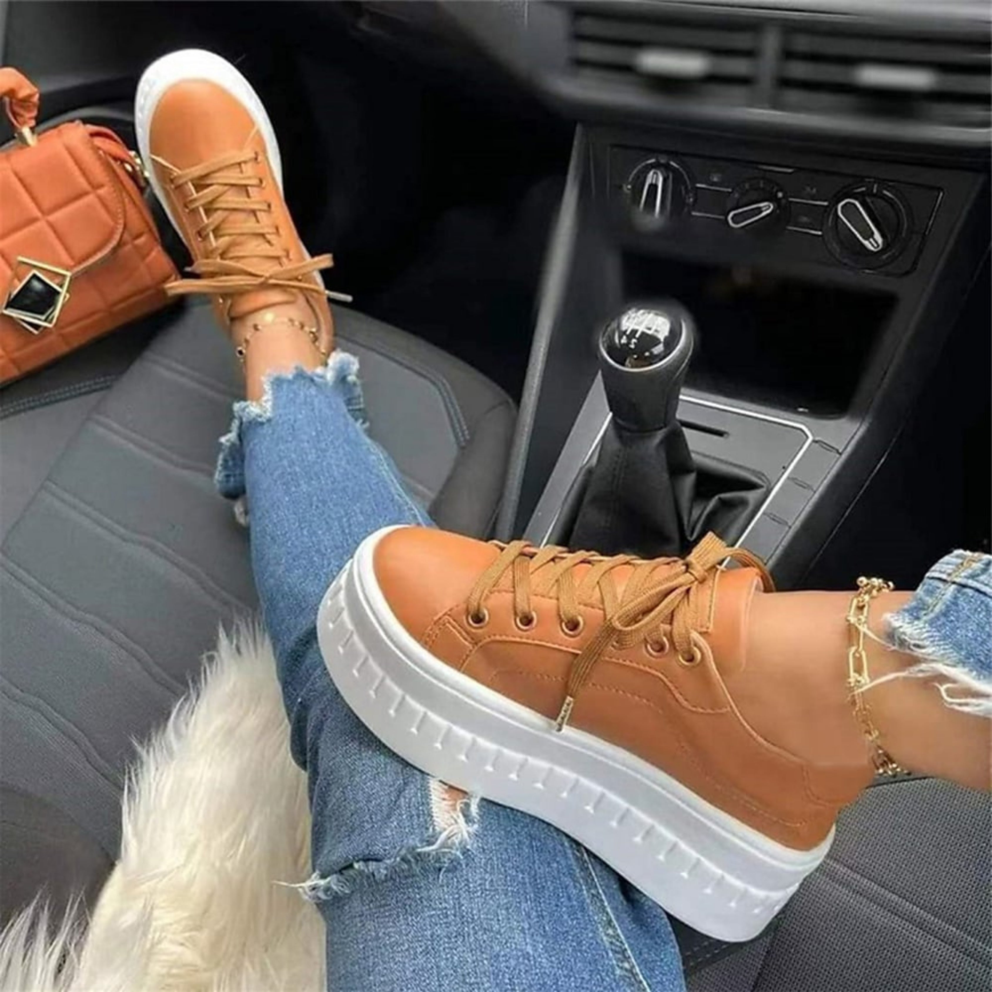 Baskets femme chunky à semelle épaisse et lacets 1