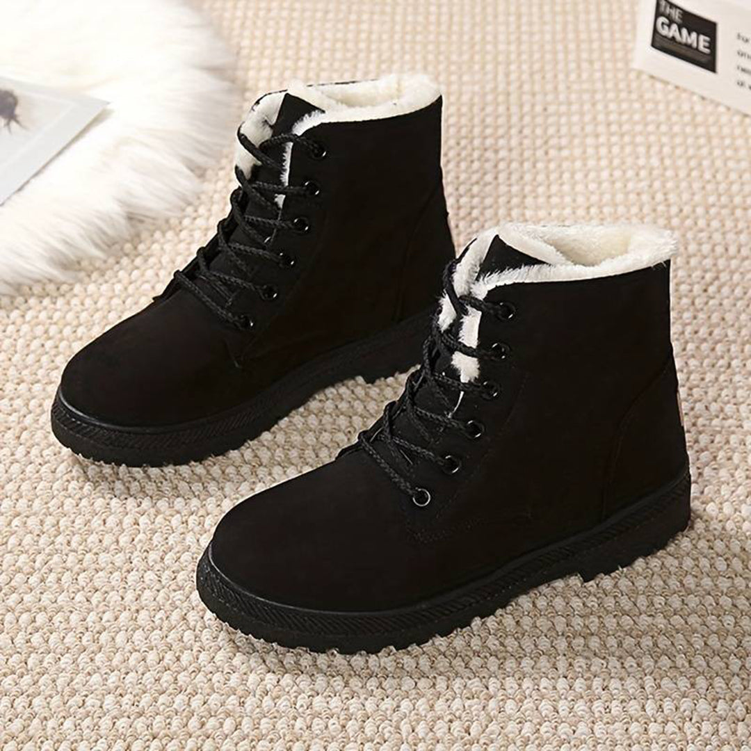 Bottines de neige femme en daim fourrées à lacets 1
