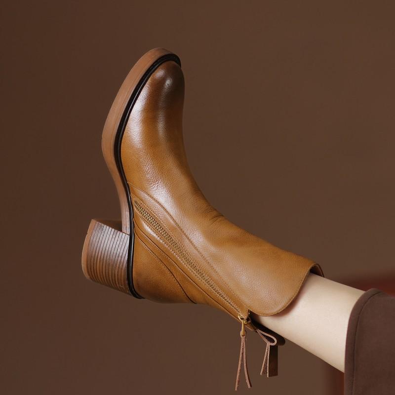 Bottines femme à talon carré et fermeture éclair avant 9