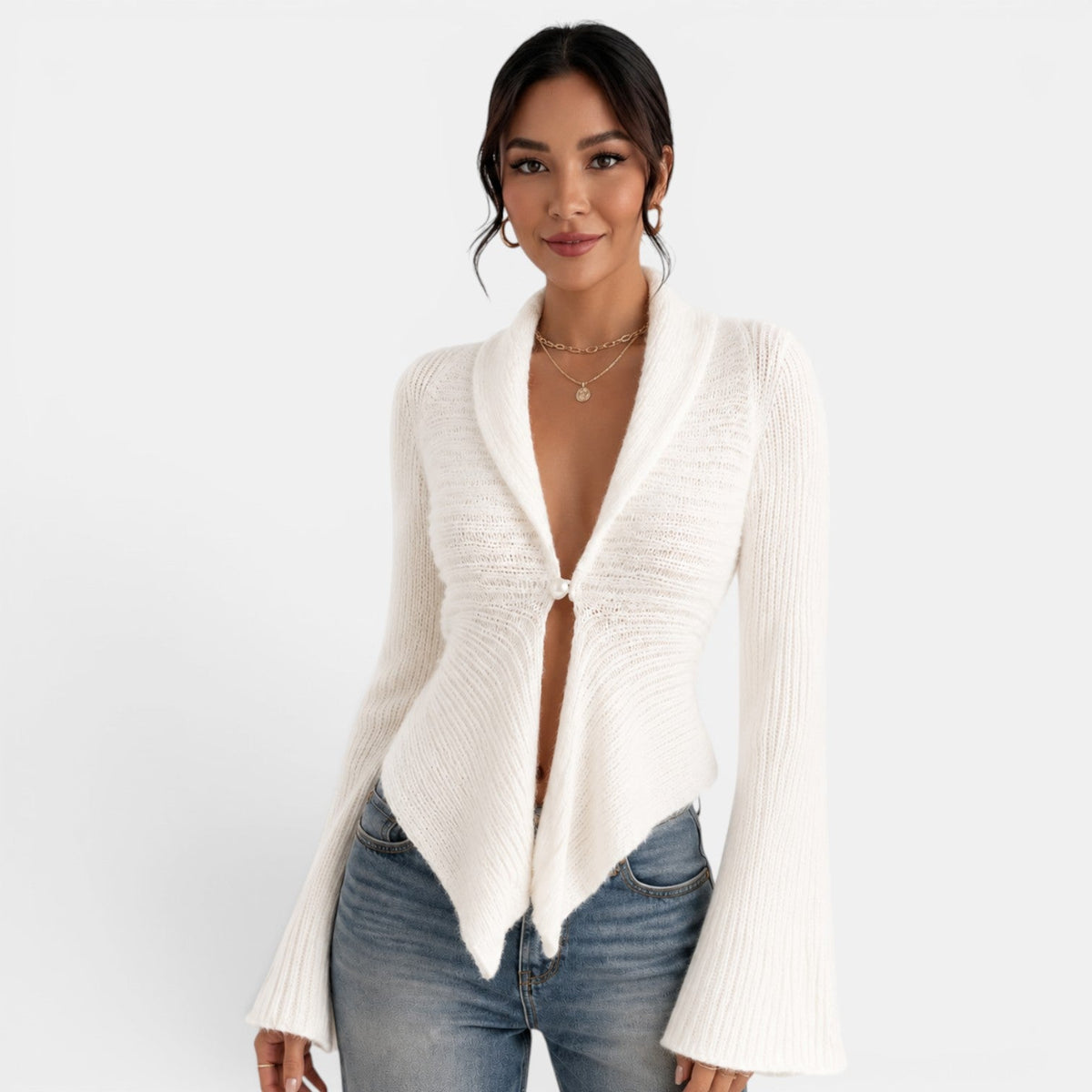 Cardigan en maille femme à col châle et manches évasées 1