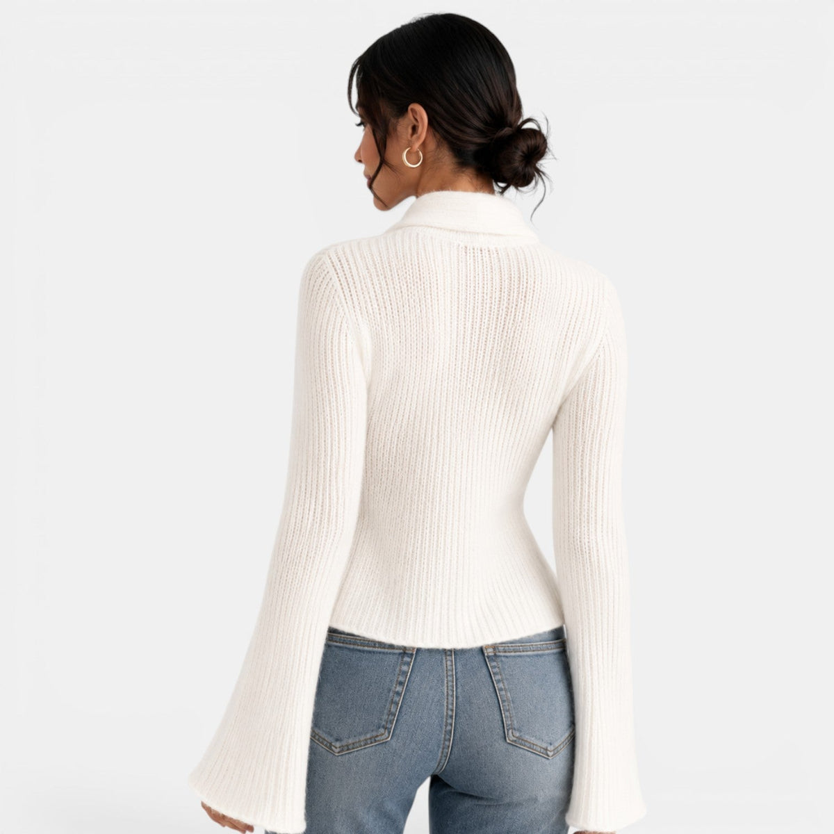 Cardigan en maille femme à col châle et manches évasées 3
