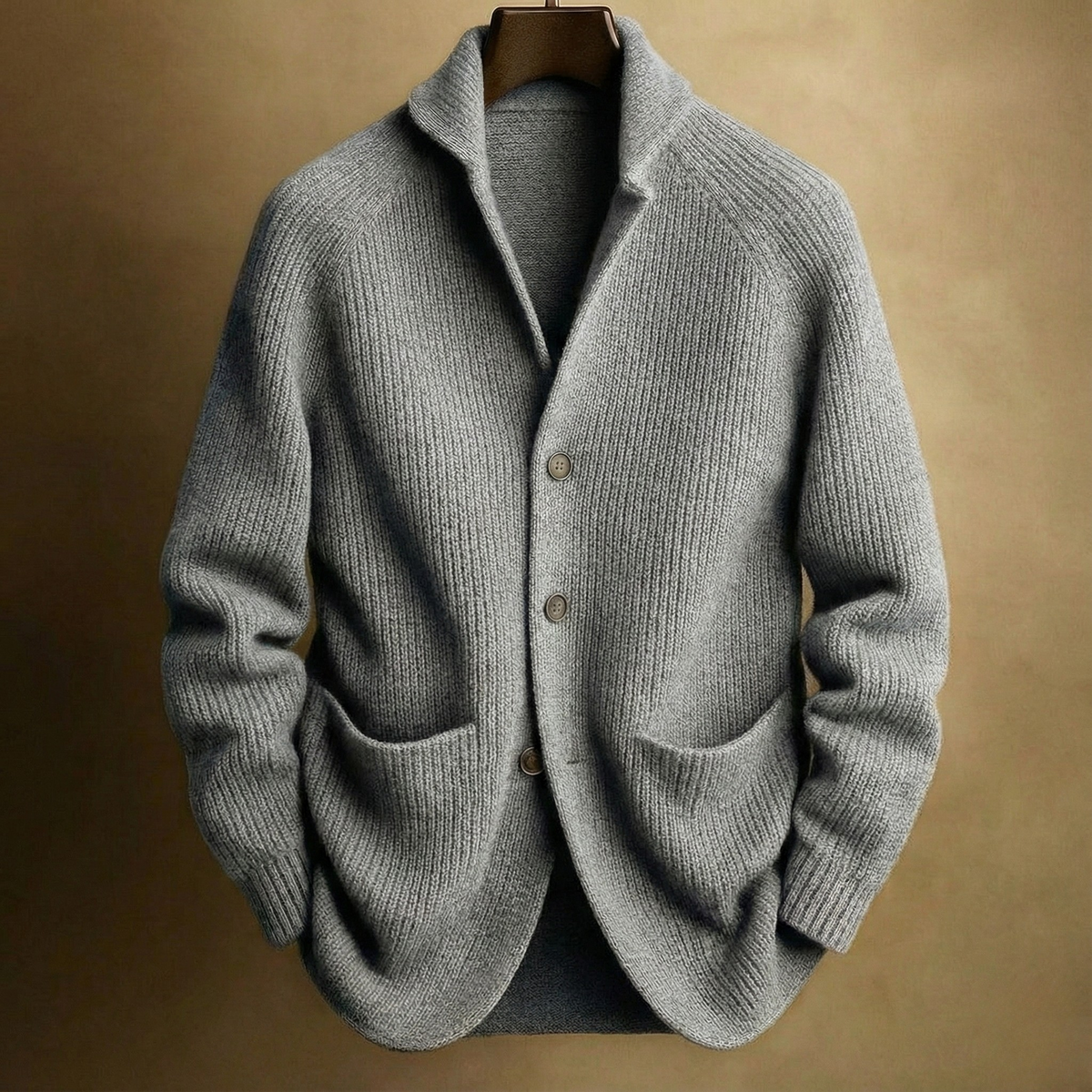 Cardigan homme en laine côtelée à col châle 4