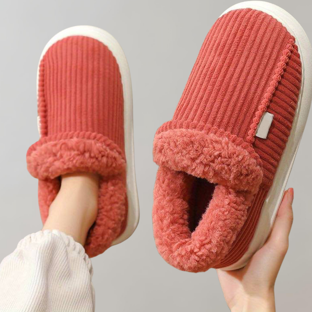 Chaussons d'hiver femme mules côtelés à rebord fourré 3