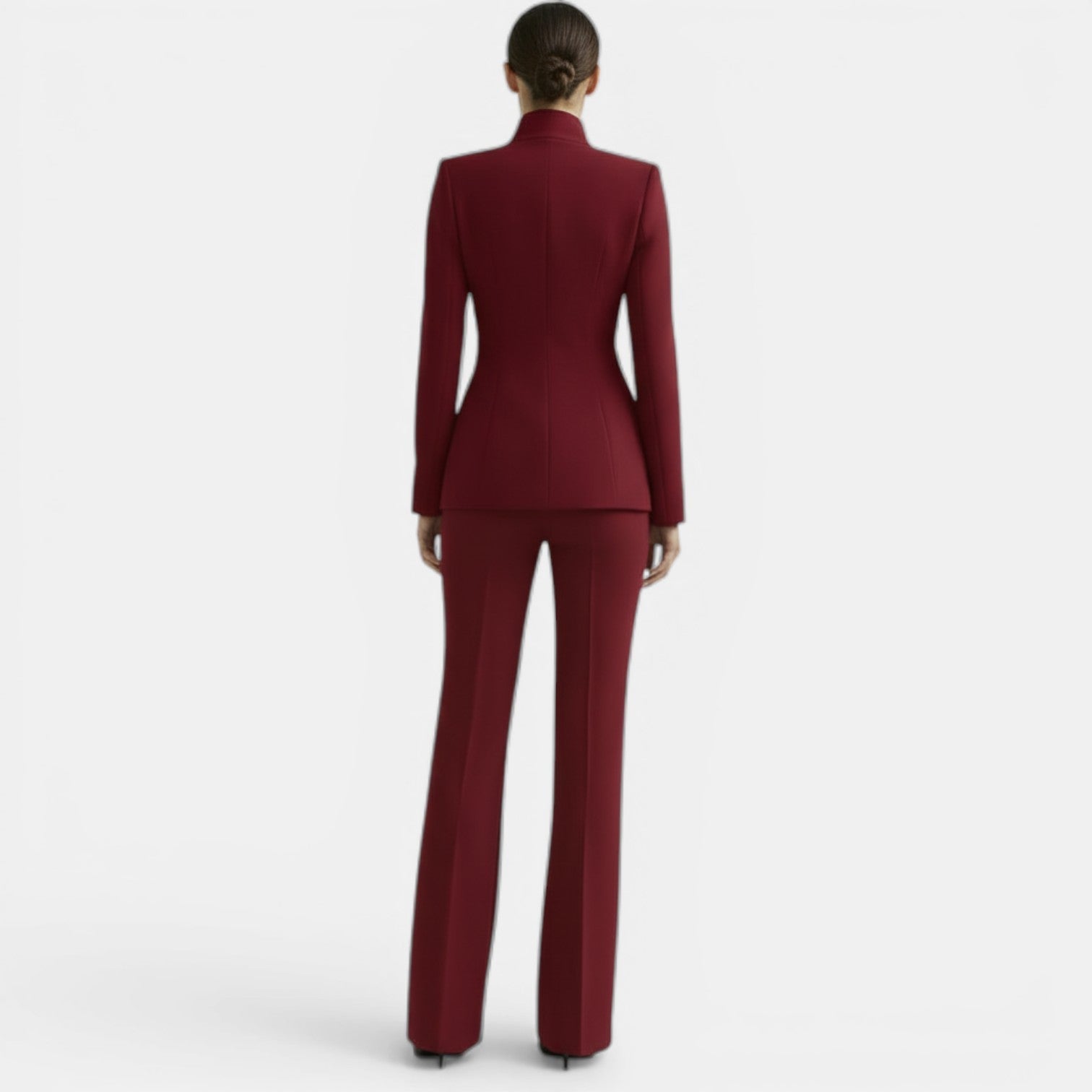Éléonore – Tailleur femme veste cintrée et pantalon assorti