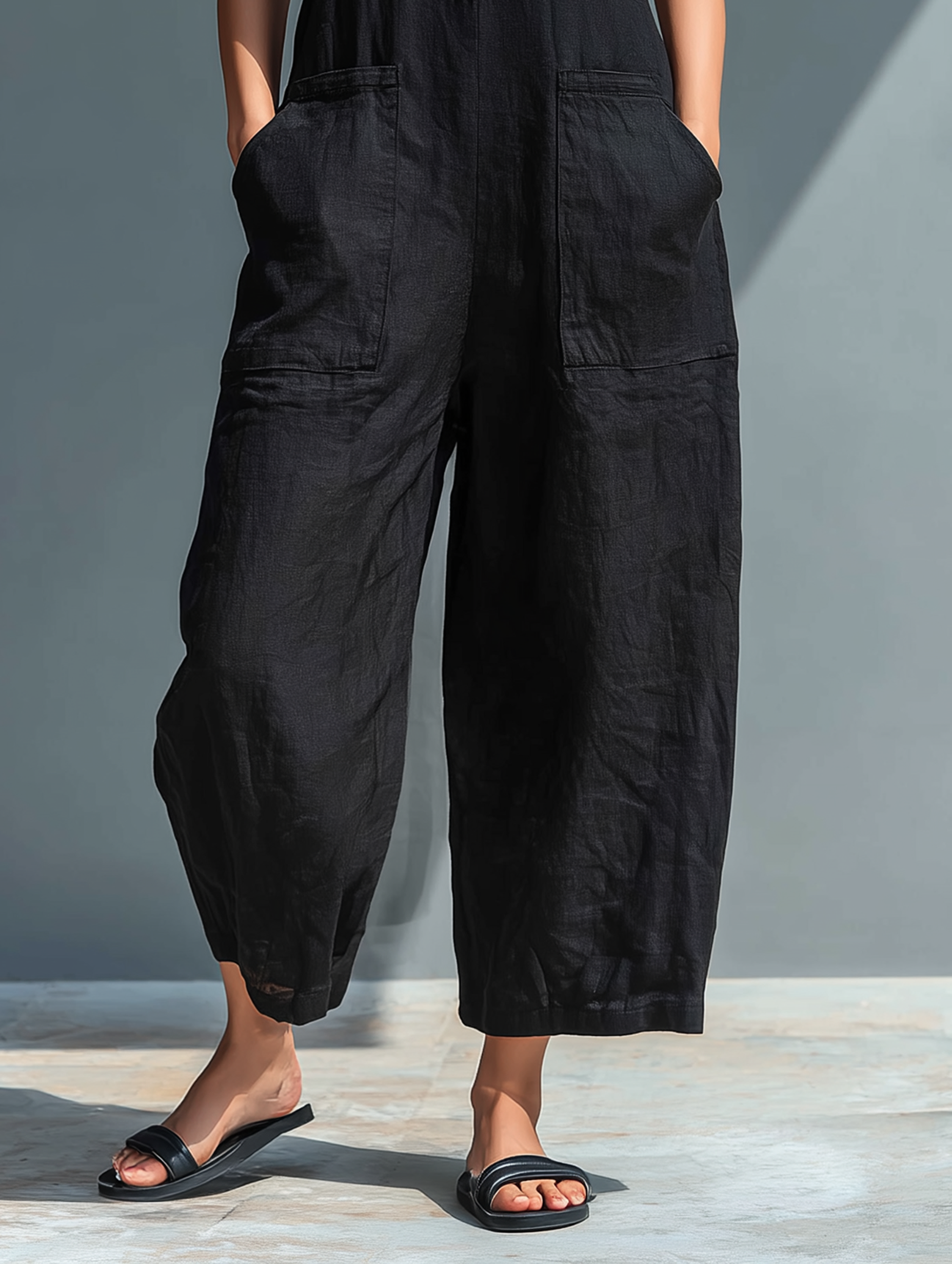 Sixtine – Combinaison en lin sans manches à col montant et boutons femme