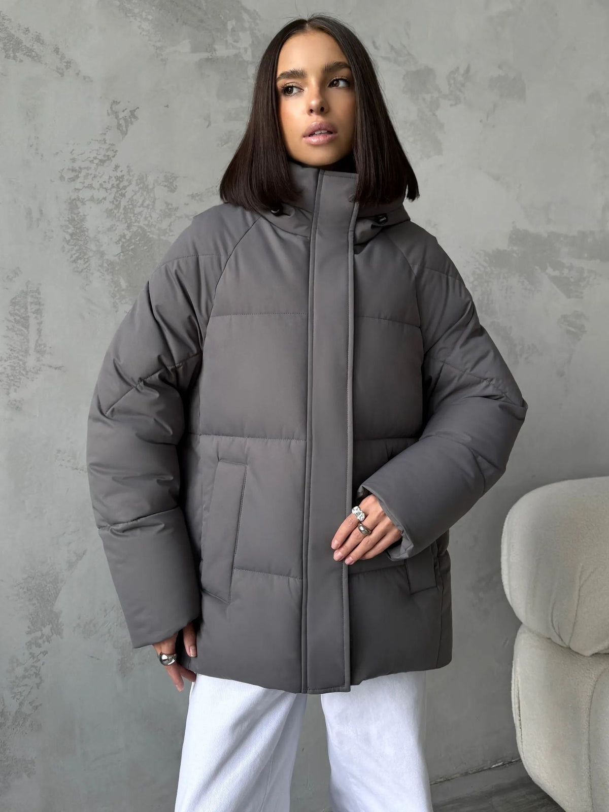 Doudoune oversize femme à capuche avec poches intégrées 3