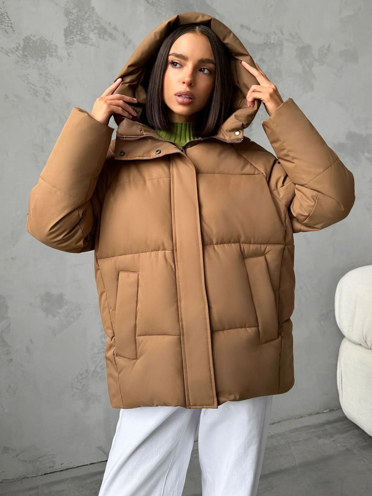 Doudoune oversize femme à capuche avec poches intégrées 6