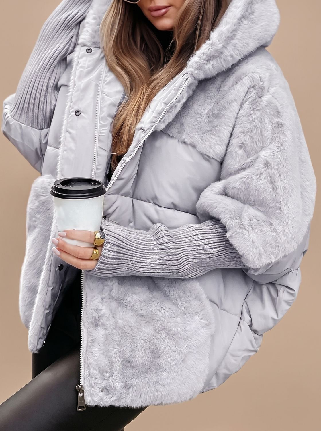 Doudoune oversize femme à capuche en fausse fourrure matelassée 14