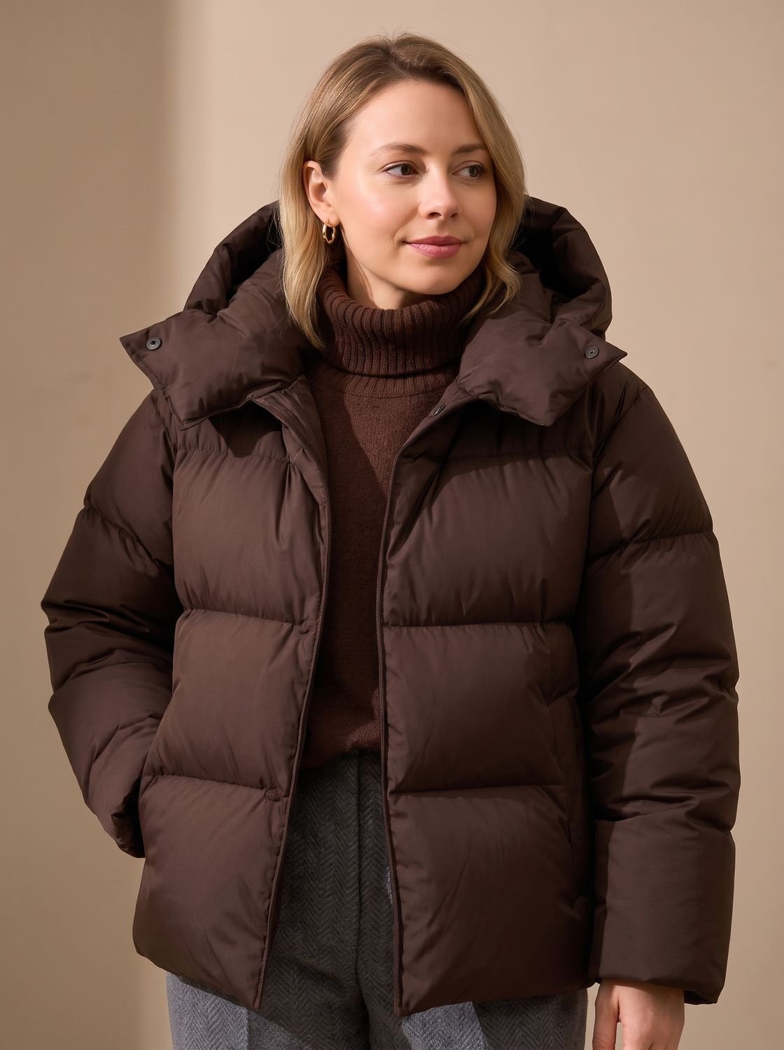 Doudoune oversize femme à grande capuche matelassée 1