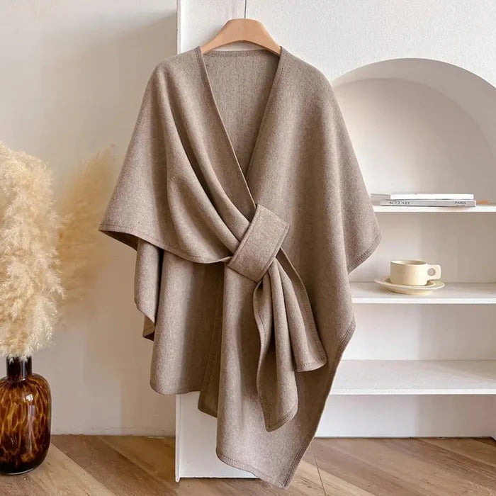 Écharpe poncho femme en laine à boucle frontale 5