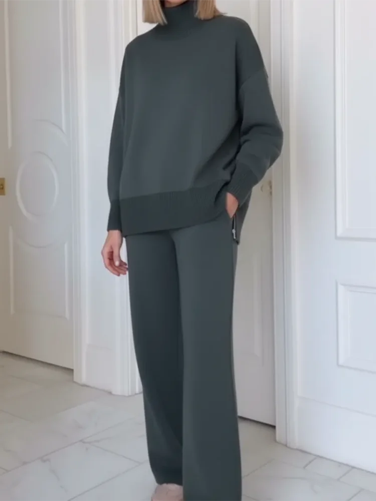 Ensemble femme deux pièces à col zippé et pantalon droit à poches 2