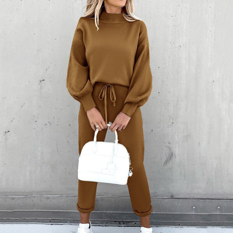Ensemble femme deux pièces pull et pantalon en matière douce 6
