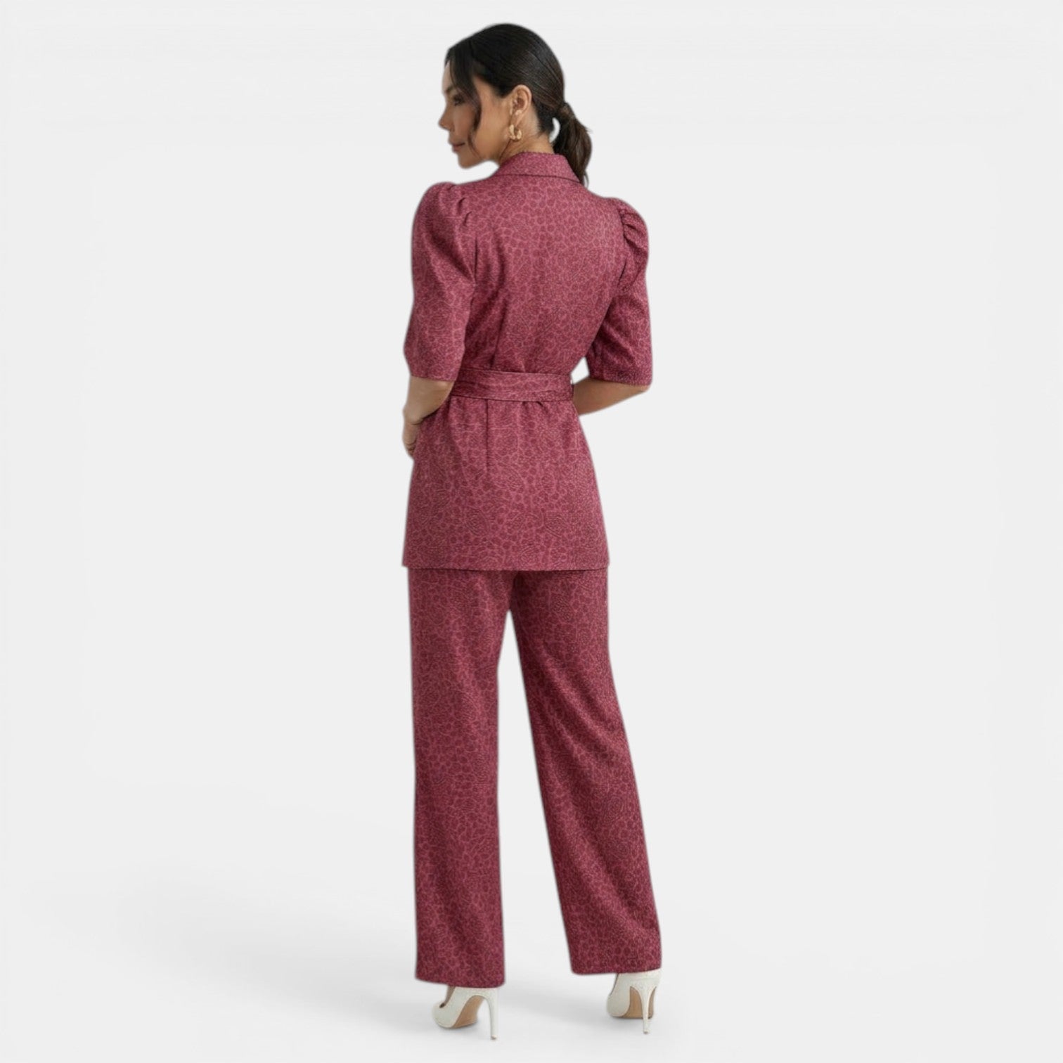 Charlotte – Ensemble deux pièces femme avec blouse à manches bouffantes et pantalon droit