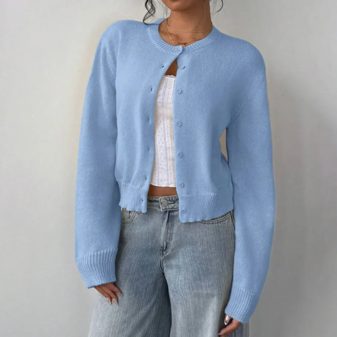 Gilet court en maille femme côtelé boutonné col rond 2