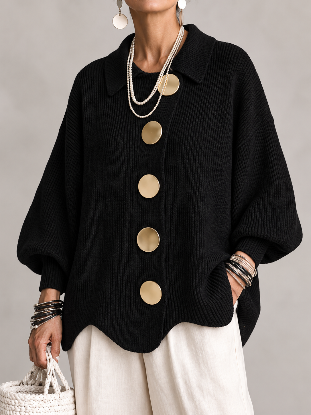 Gilet femme oversize en maille à gros boutons et grand col 2