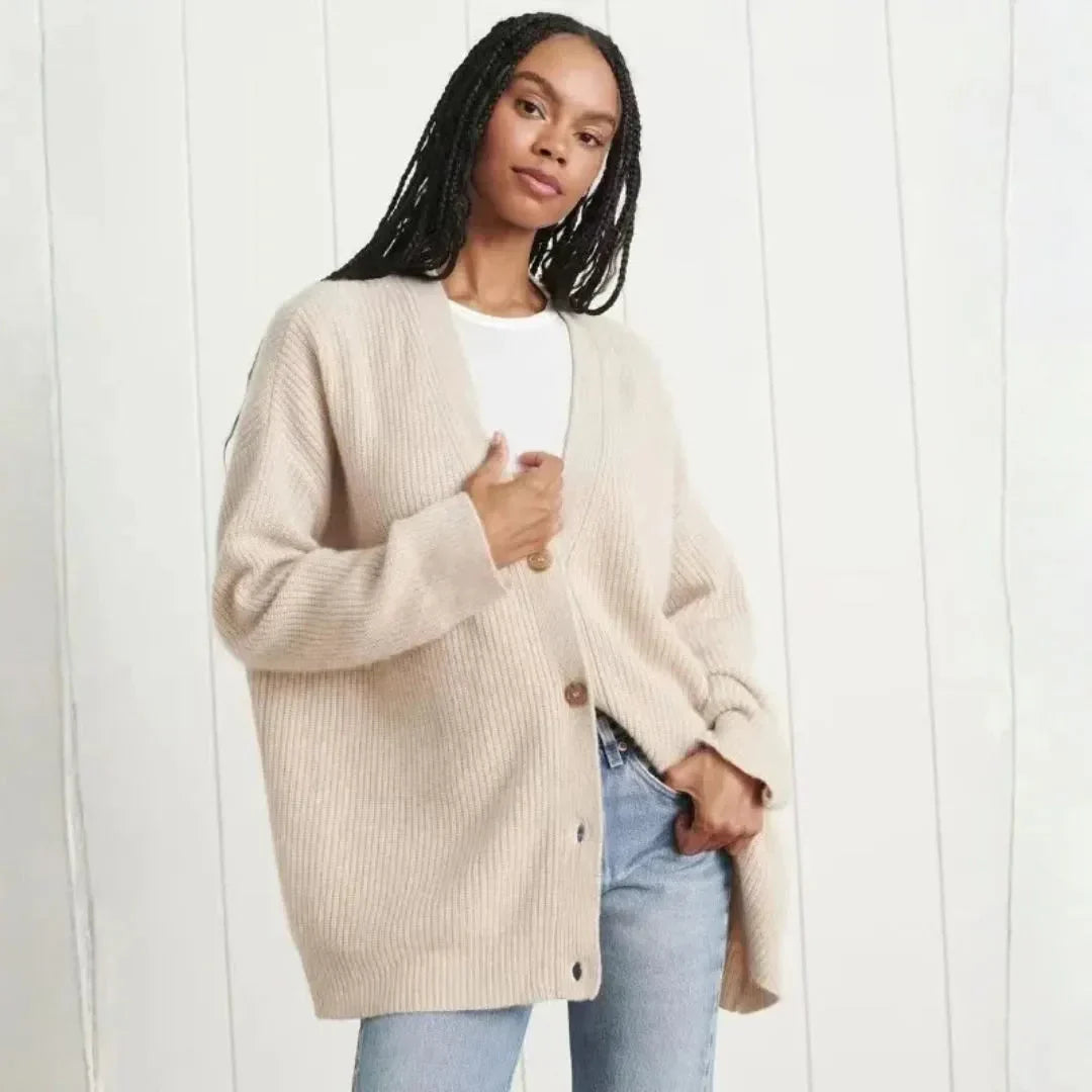 Gilet oversize femme en maille côtelée boutonné col V 2