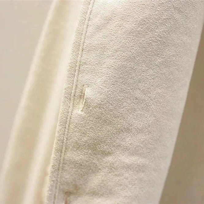 Gilet sans manches femme boutonné à poches et coupe droite 7