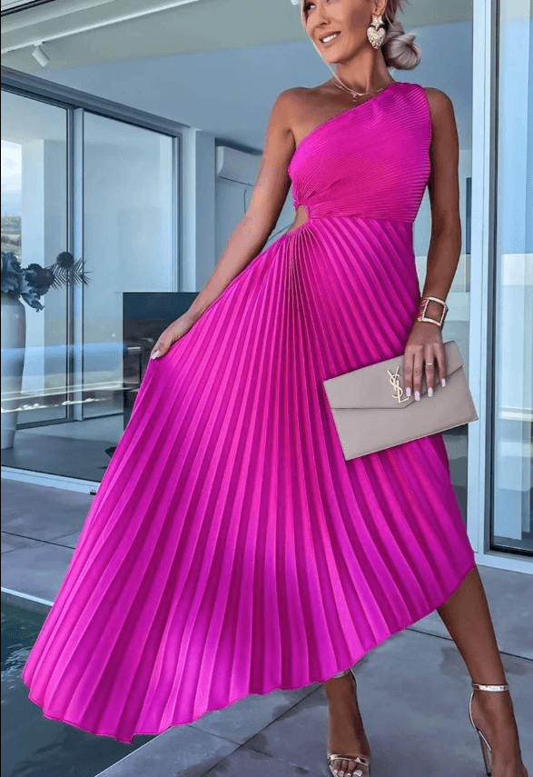 Yasmine – Robe midi asymétrique à une épaule avec plis femme