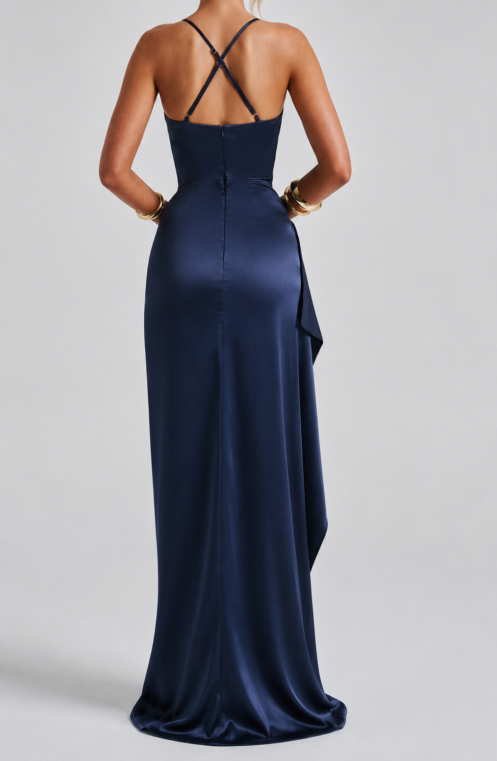 Inès – Robe maxi de soirée bleu marine à fines bretelles avec fente haute et taille froncée femme
