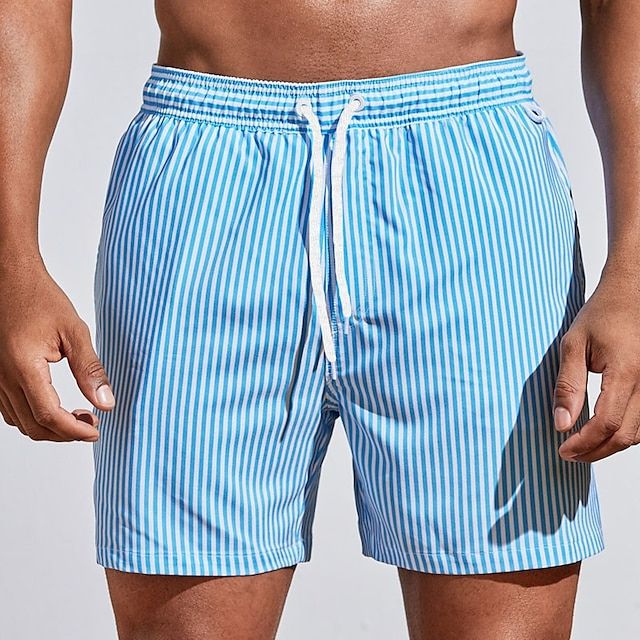 Short de bain rayé pour homme au style marin et confort idéal pour l’été