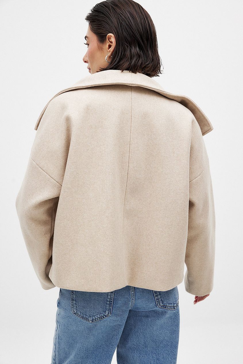 Manteau court femme en laine oversize double boutonnage 9