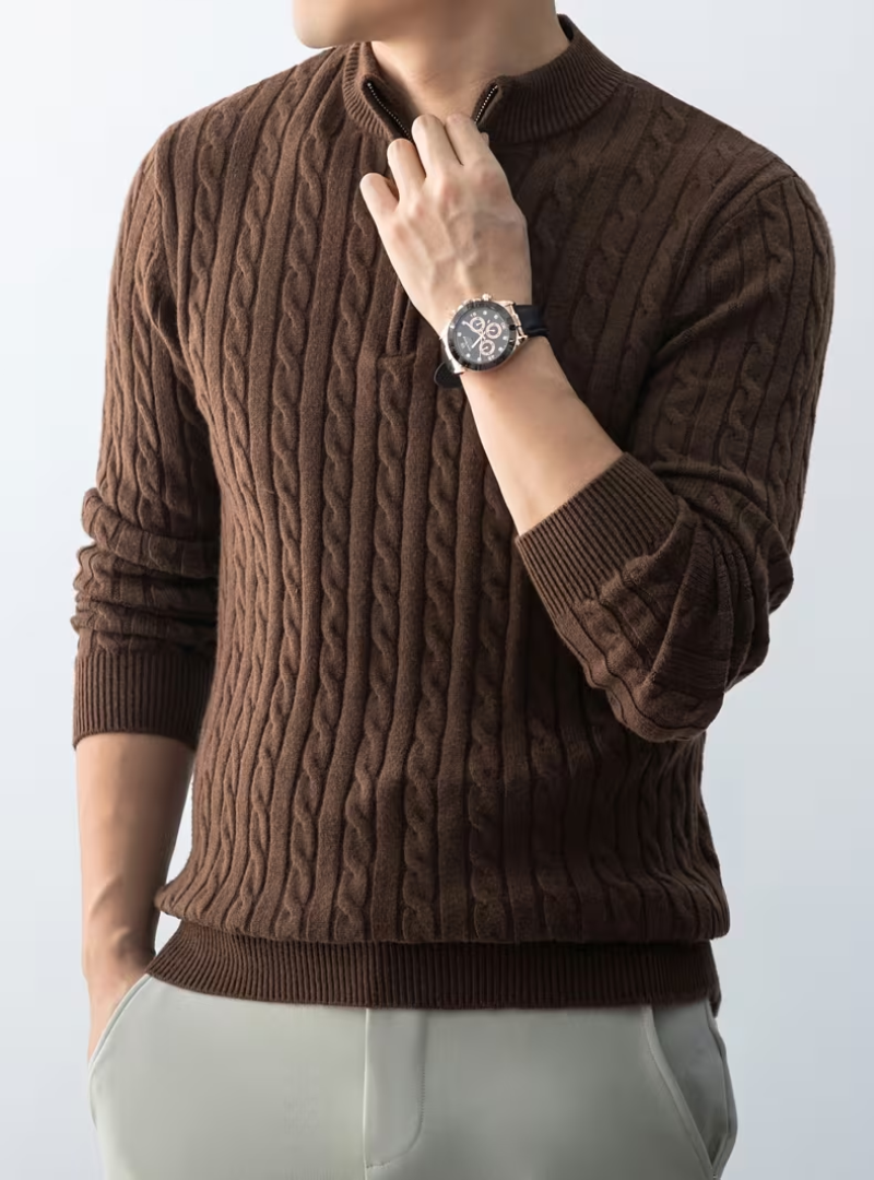 Pull col montant zippé homme en maille torsadée 2