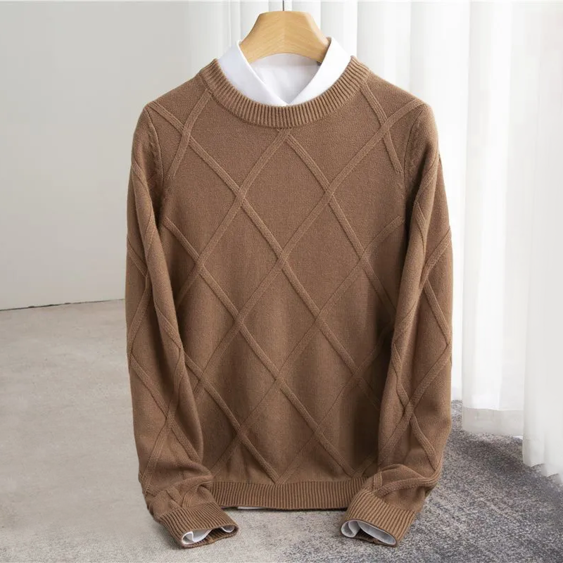 Pull col rond homme en laine à motif argyle et bords-côtes 4