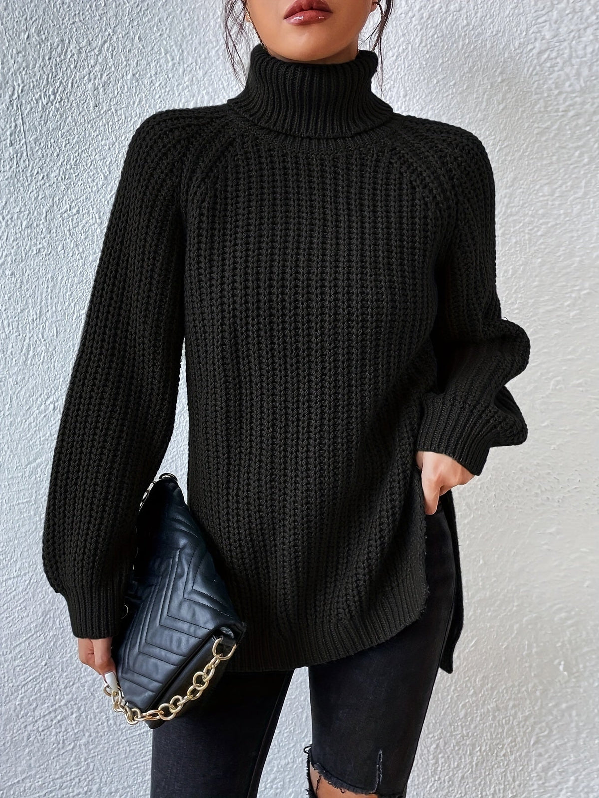Pull col roulé femme en grosse maille à manches raglan 3