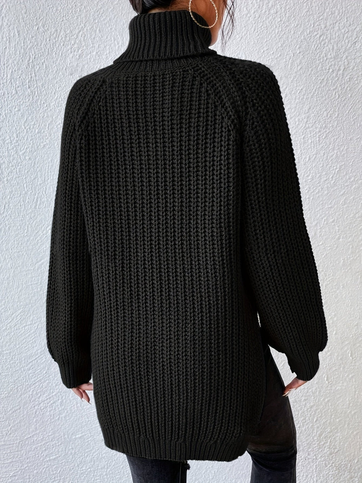 Pull col roulé femme en grosse maille à manches raglan 9
