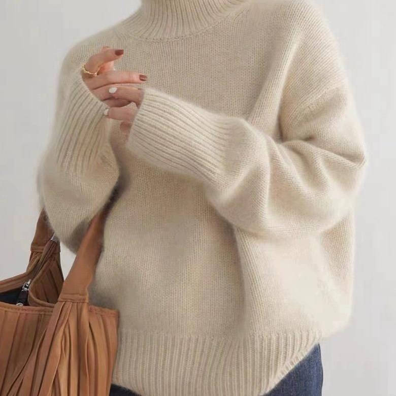 Pull col roulé femme en laine oversize 4