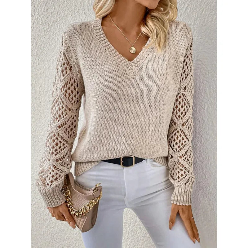 Pull col V femme en maille fine 5