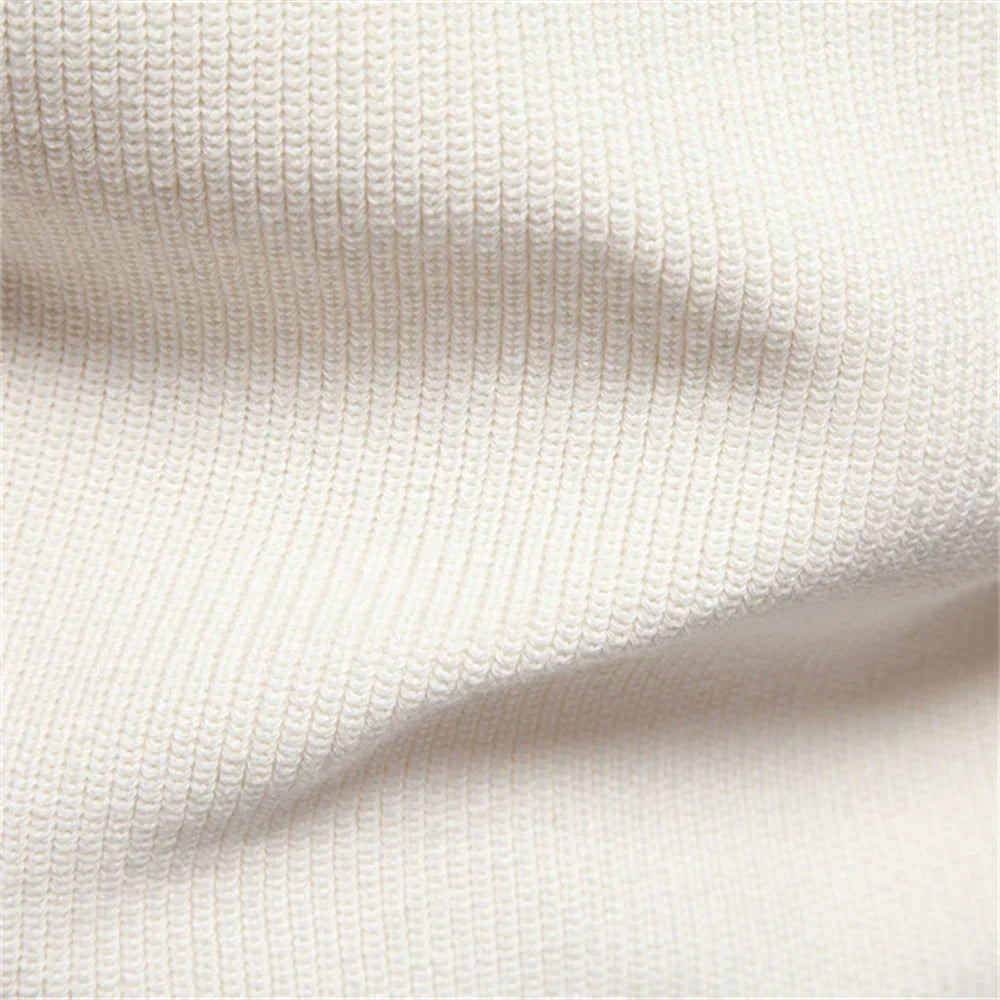 Pull col zippé homme en maille à col montant 9